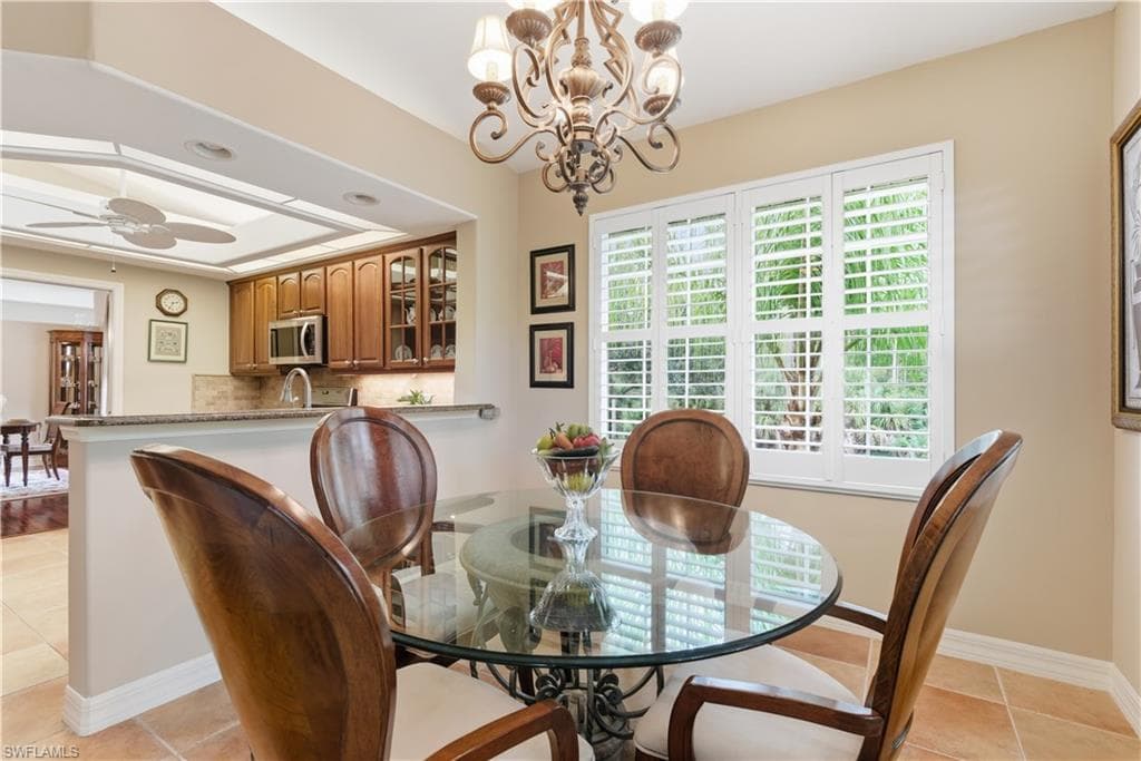 8390 Big Acorn CIR # 11C, NAPLES FL 34119-23