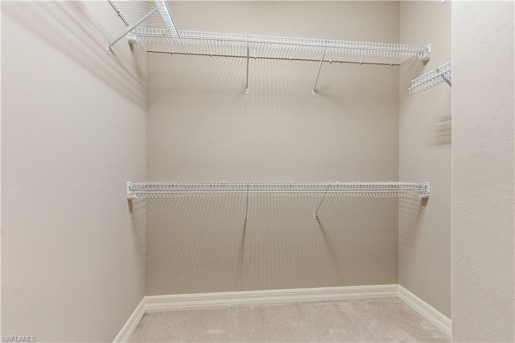 8390 Big Acorn CIR # 11C, NAPLES FL 34119-33