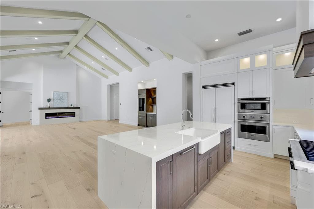 16767 Enclave CIR, NAPLES FL 34110-15