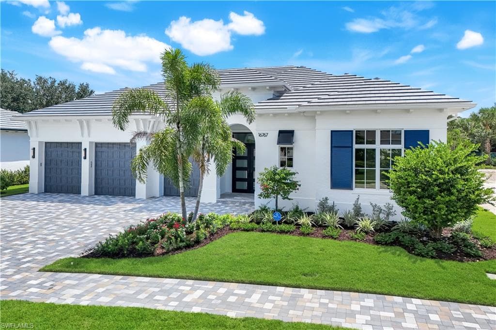16767 Enclave CIR, NAPLES FL 34110-4