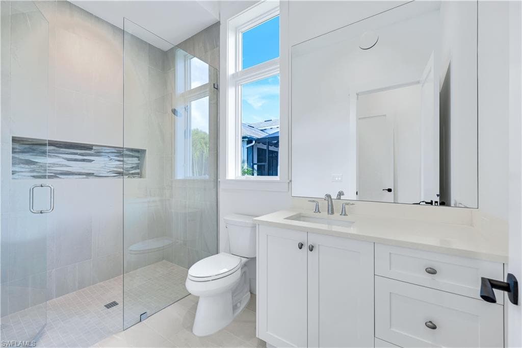 16767 Enclave CIR, NAPLES FL 34110-23