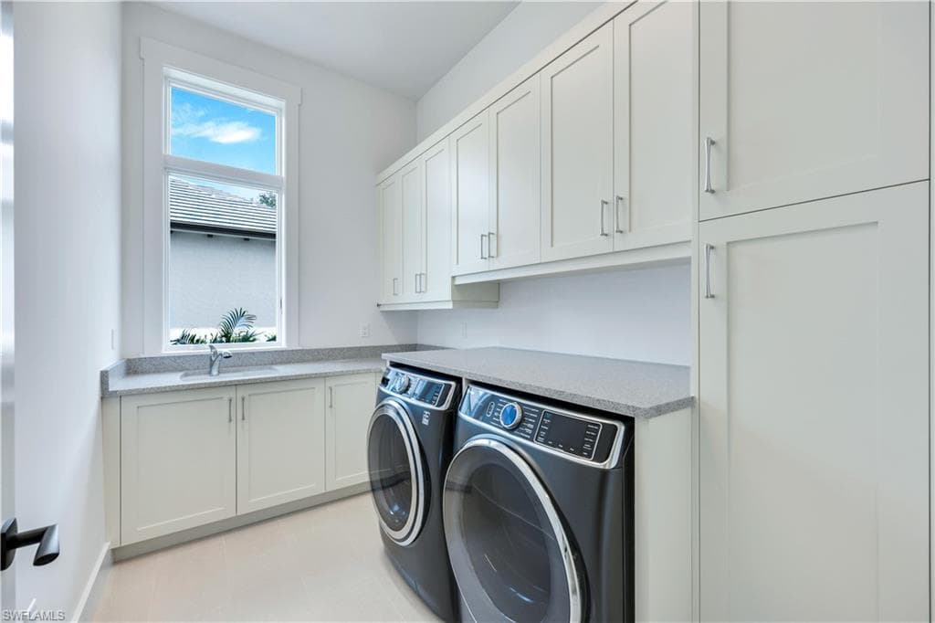 16767 Enclave CIR, NAPLES FL 34110-28