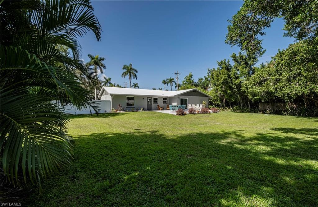 62 W North Shore AVE, NORTH FORT MYERS FL 33903-41