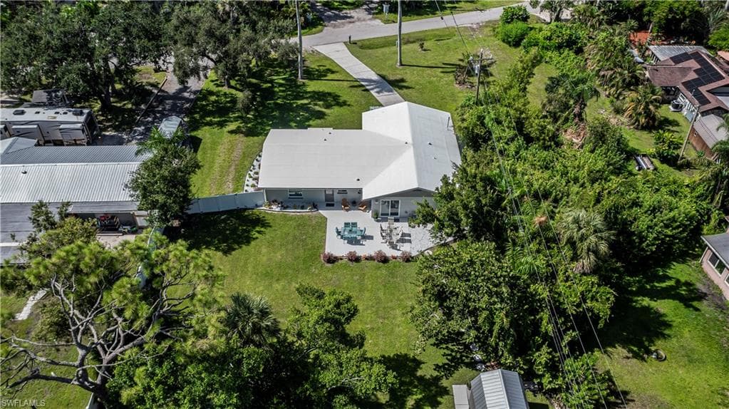 62 W North Shore AVE, NORTH FORT MYERS FL 33903-8