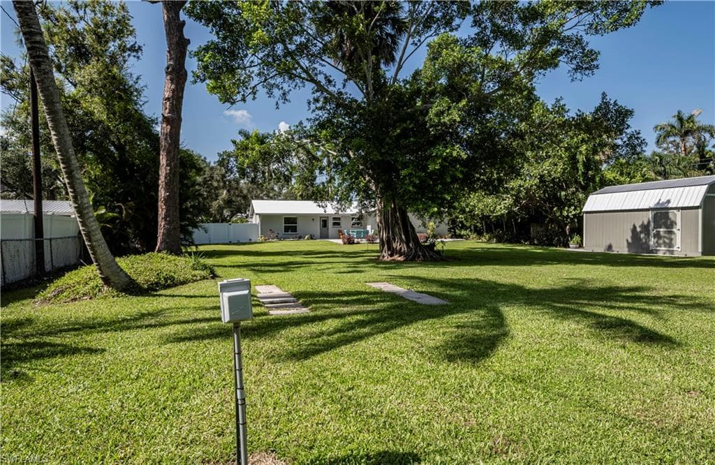 62 W North Shore AVE, NORTH FORT MYERS FL 33903-44