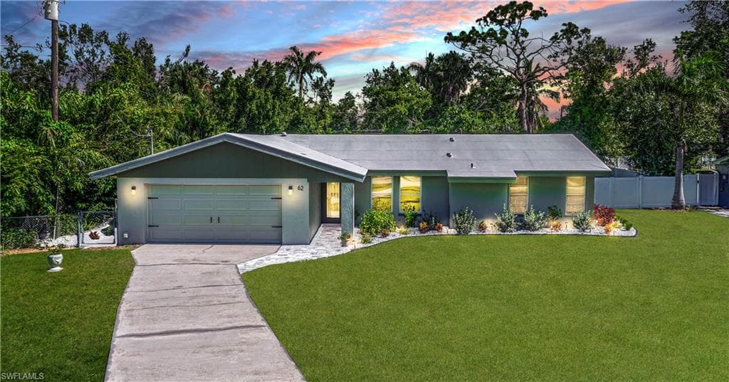 62 W North Shore AVE, NORTH FORT MYERS FL 33903-47