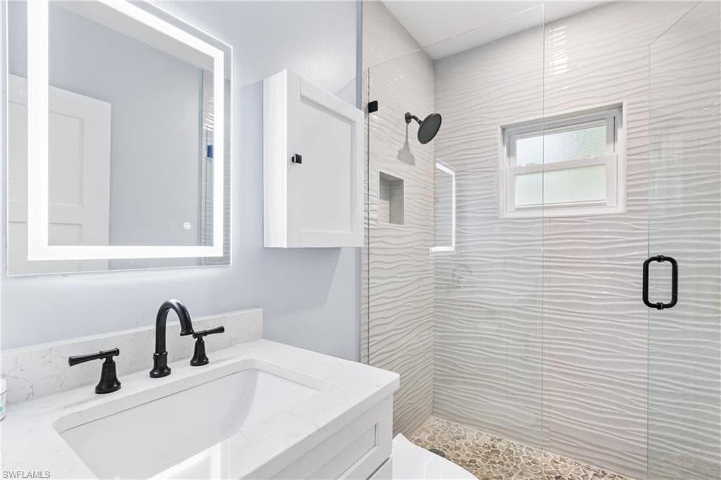 940 3rd ST S # 204, NAPLES FL 34102-13