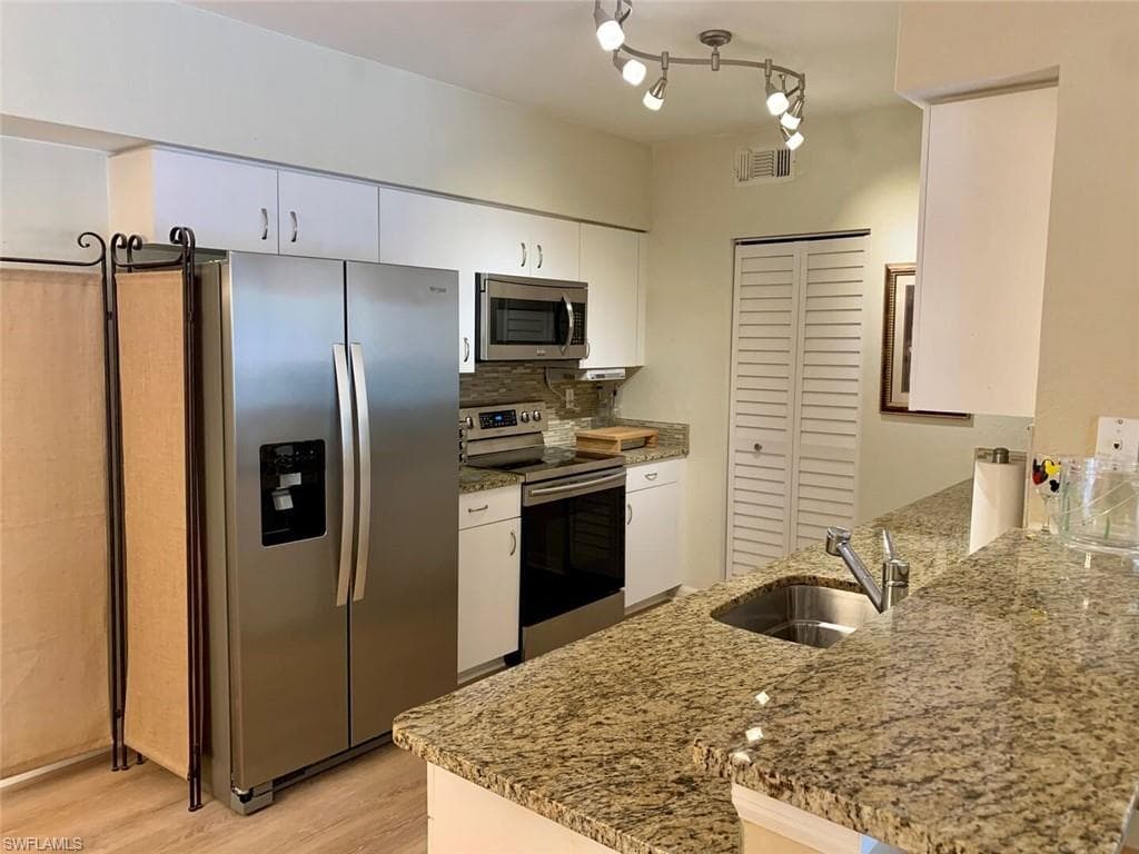 27087 Matheson AVE # 102, BONITA SPRINGS FL 34135-2
