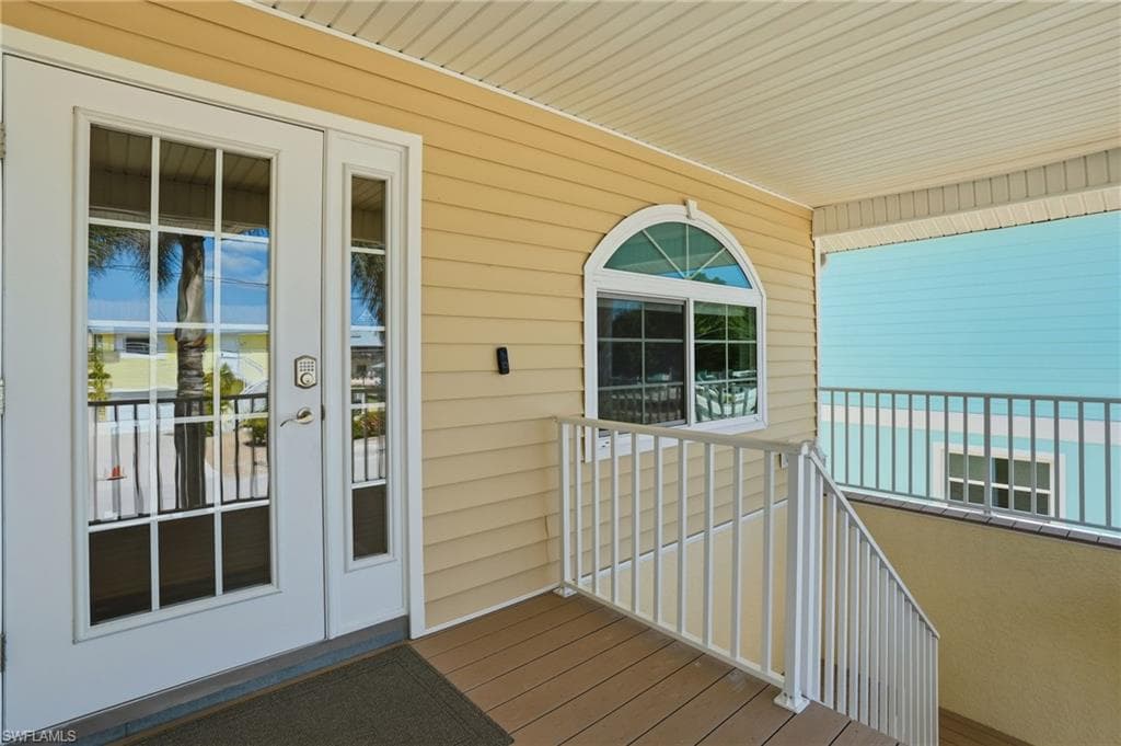 222 Flamingo ST, FORT MYERS BEACH FL 33931-6