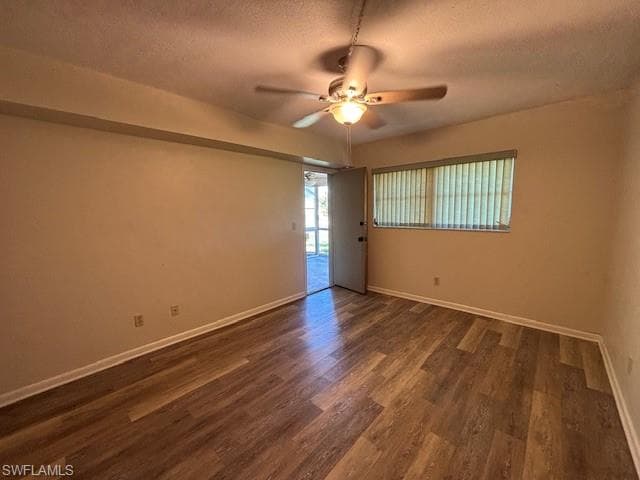 5917 Littlestone CT # 111, NORTH FORT MYERS FL 33903-12