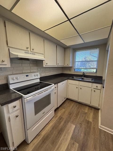 5917 Littlestone CT # 111, NORTH FORT MYERS FL 33903-2