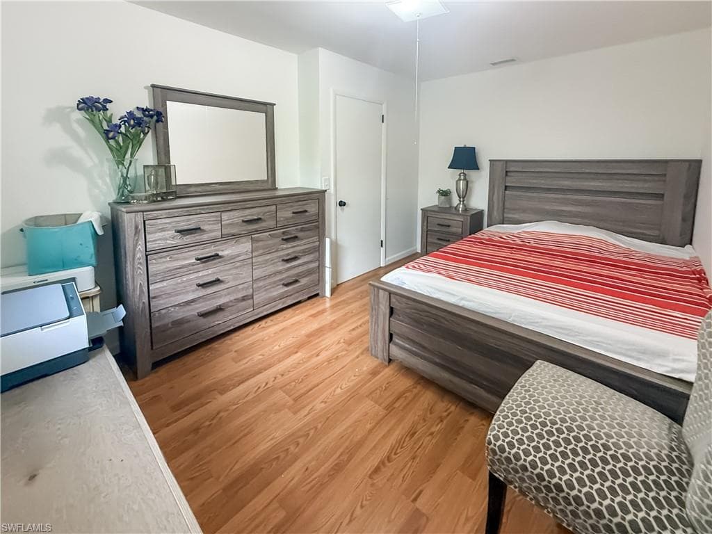 2355 Ivy AVE, FORT MYERS FL 33907-21