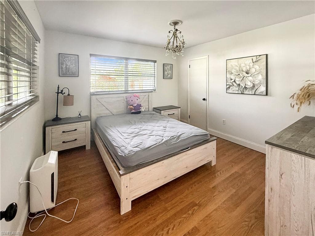 2355 Ivy AVE, FORT MYERS FL 33907-18