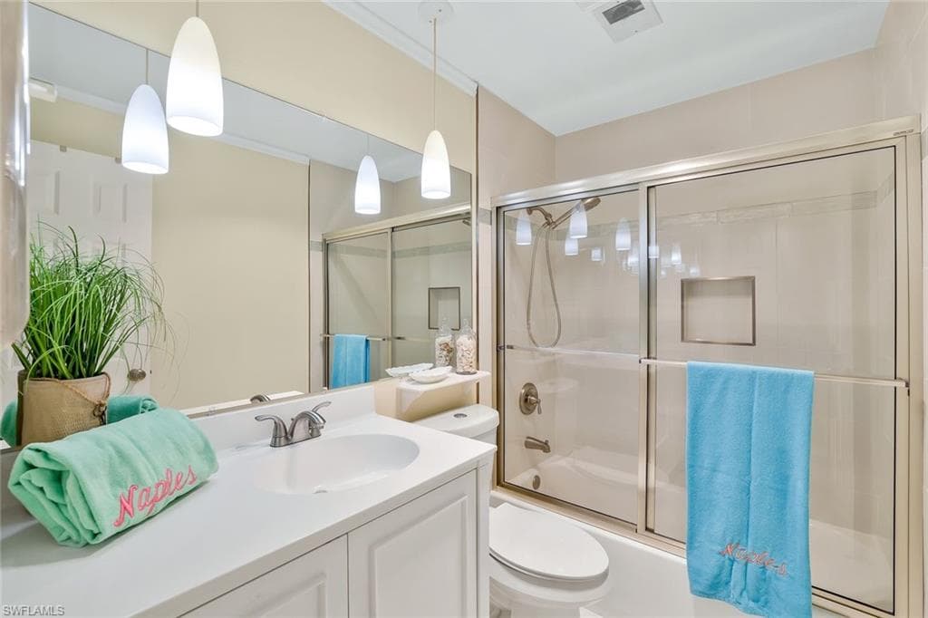 9 Hackney LN # A34, NAPLES FL 34112-11