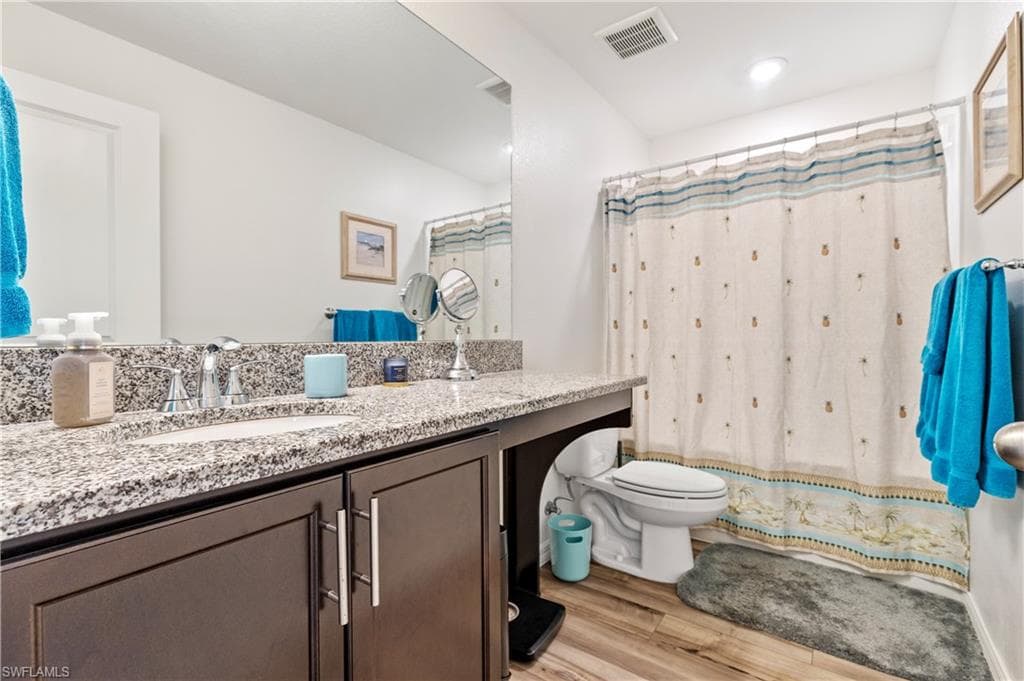 15030 Caspian Tern CT # 104, NORTH FORT MYERS FL 33917-22