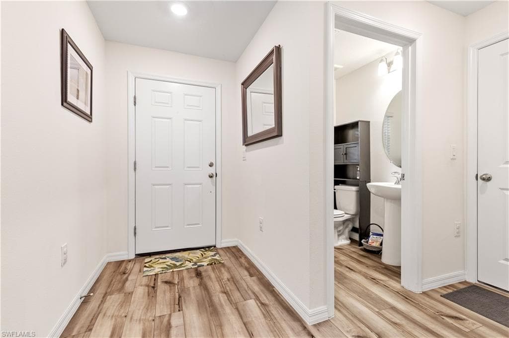 15030 Caspian Tern CT # 104, NORTH FORT MYERS FL 33917-4