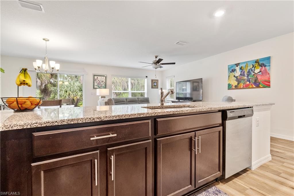 15030 Caspian Tern CT # 104, NORTH FORT MYERS FL 33917-8