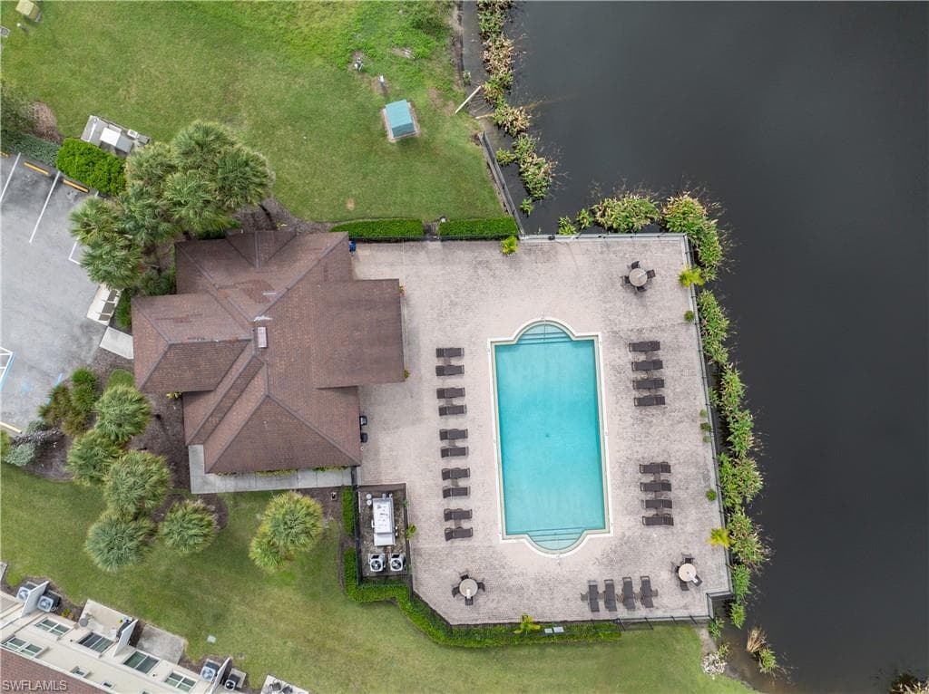 15030 Caspian Tern CT # 104, NORTH FORT MYERS FL 33917-32