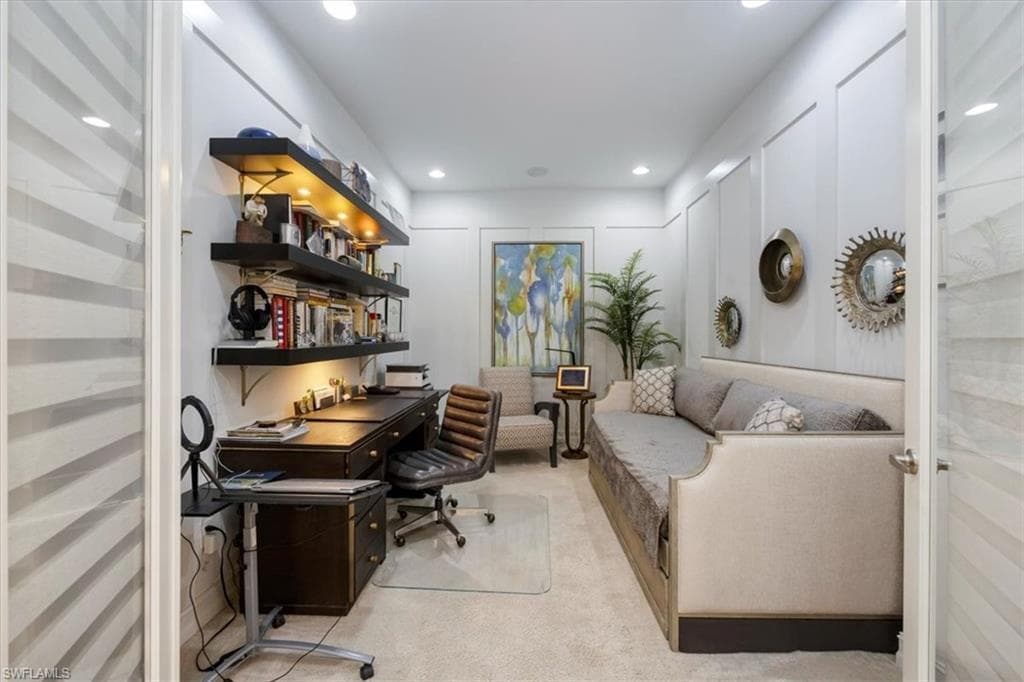 8160 Venetian Pointe DR, FORT MYERS FL 33908-16