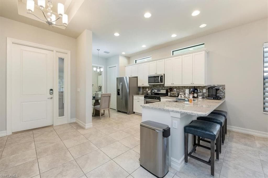 8160 Venetian Pointe DR, FORT MYERS FL 33908-11