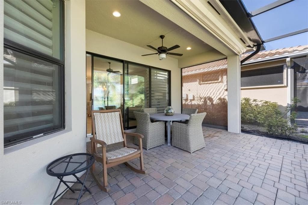 8160 Venetian Pointe DR, FORT MYERS FL 33908-33