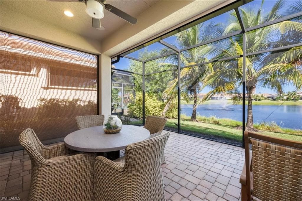 8160 Venetian Pointe DR, FORT MYERS FL 33908-32