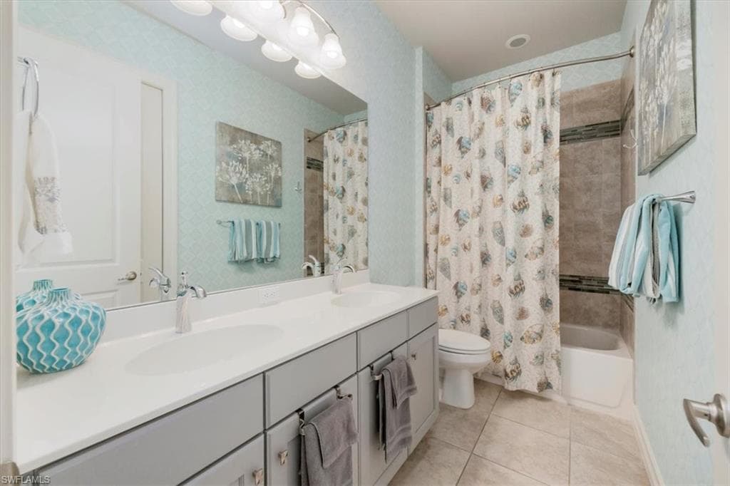 8160 Venetian Pointe DR, FORT MYERS FL 33908-28