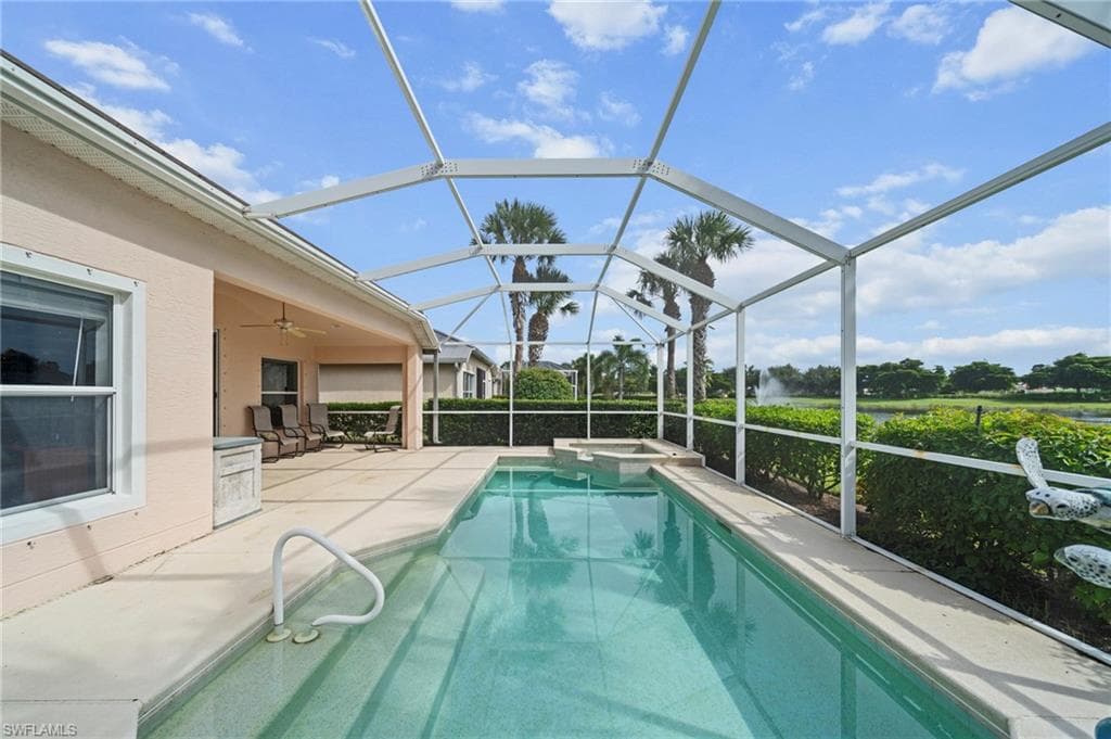 2492 Belleville CT, CAPE CORAL FL 33991-26