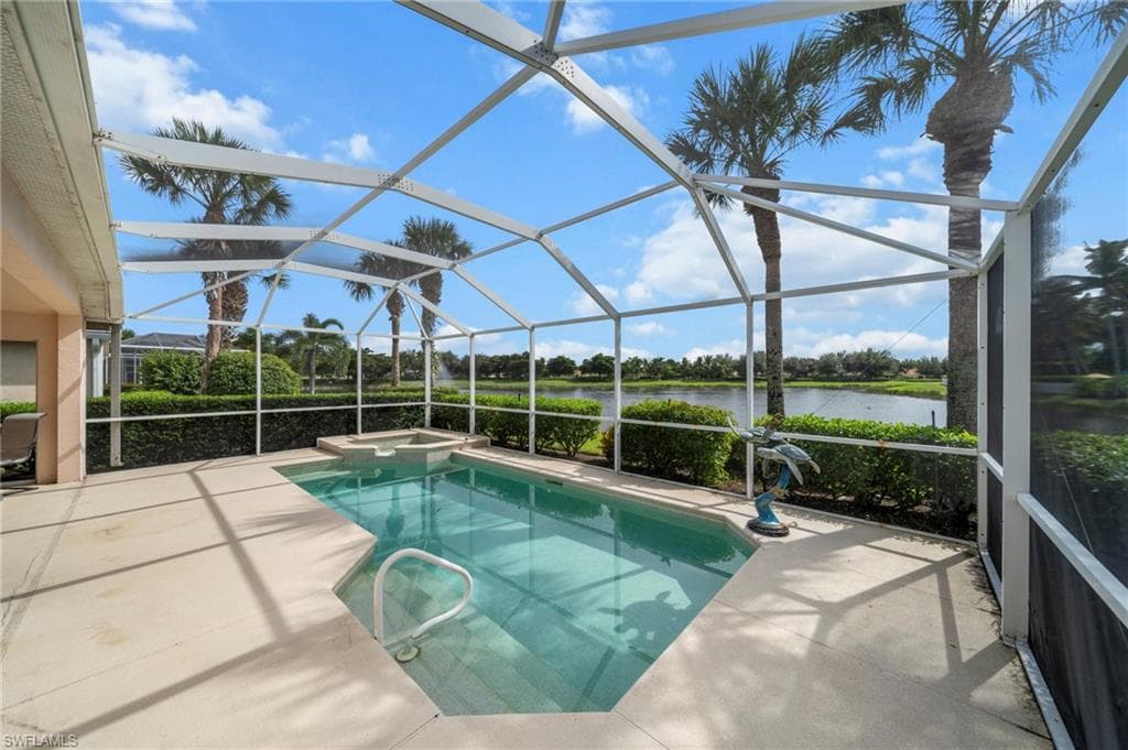 2492 Belleville CT, CAPE CORAL FL 33991-25