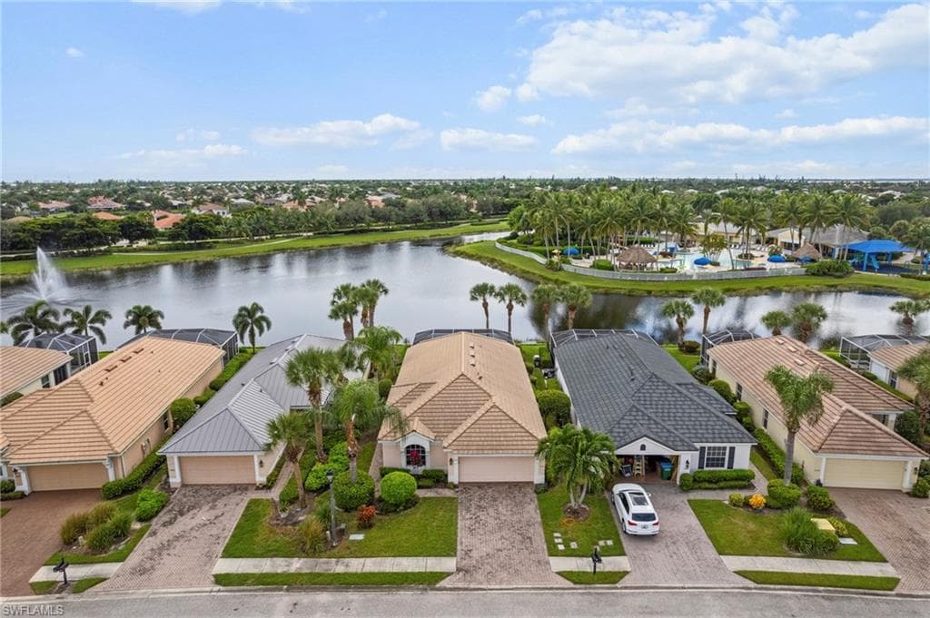 2492 Belleville CT, CAPE CORAL FL 33991-37