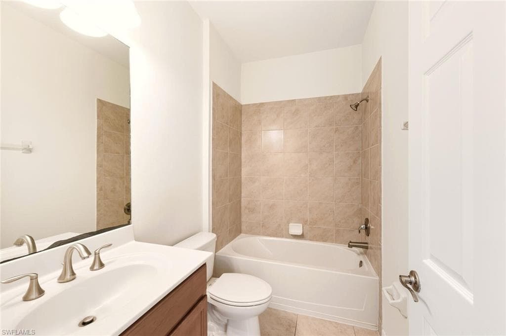 10844 ALVARA WAY, BONITA SPRINGS FL 34135-22