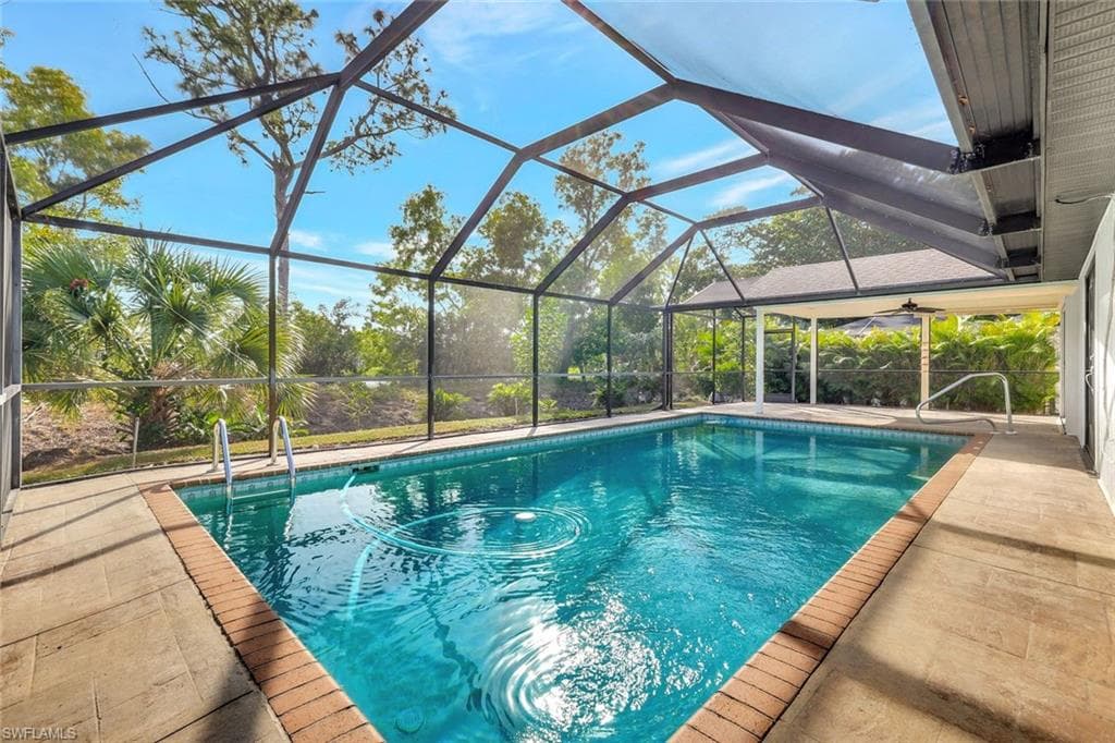 3650 Kent DR, NAPLES FL 34112-25