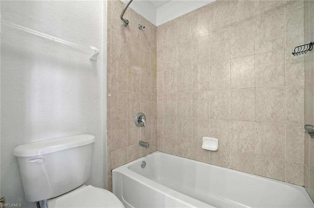 9010 Gladiolus Preserve CIR-22