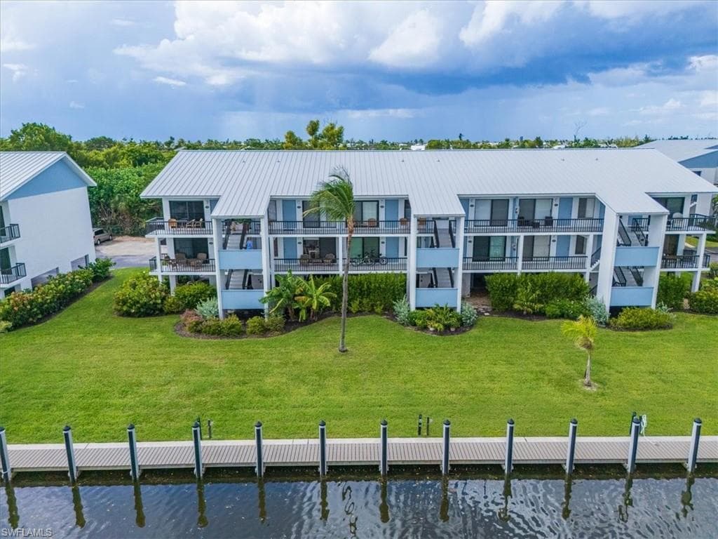 1250 Tennisplace CT # C25, SANIBEL FL 33957-3