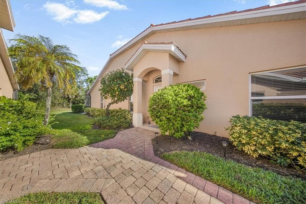 15098 Cortona WAY, NAPLES FL 34120-2