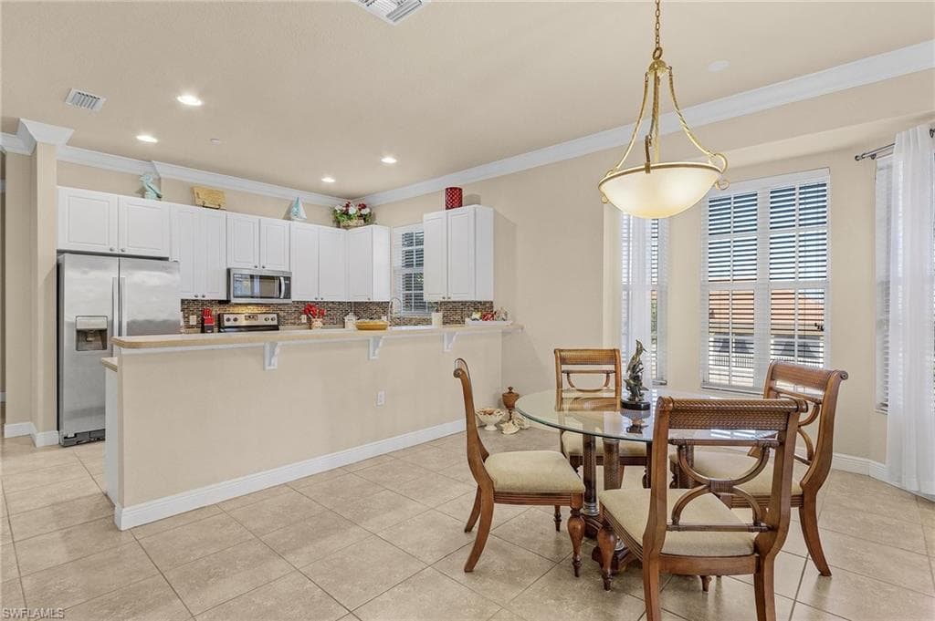 4235 SE 20th PL C201-2