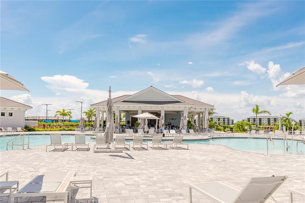 5835 Double Eagle CIR # 4712, AVE MARIA FL 34142-26