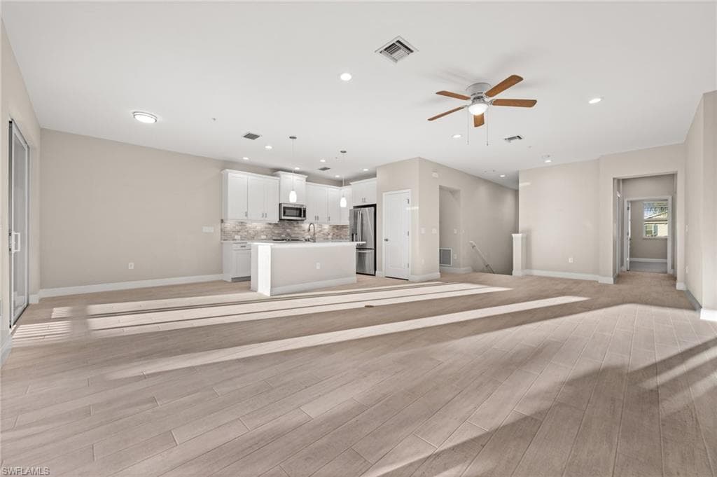 2318 Sawyers Hill RD # 107, NAPLES FL 34120-8