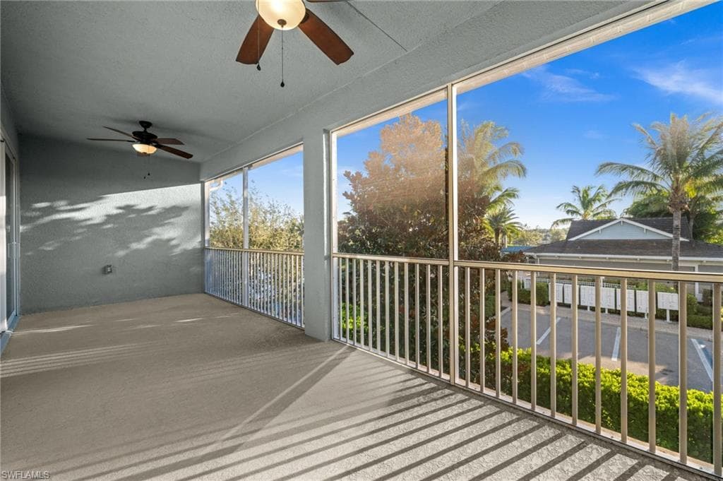 2318 Sawyers Hill RD # 107, NAPLES FL 34120-32