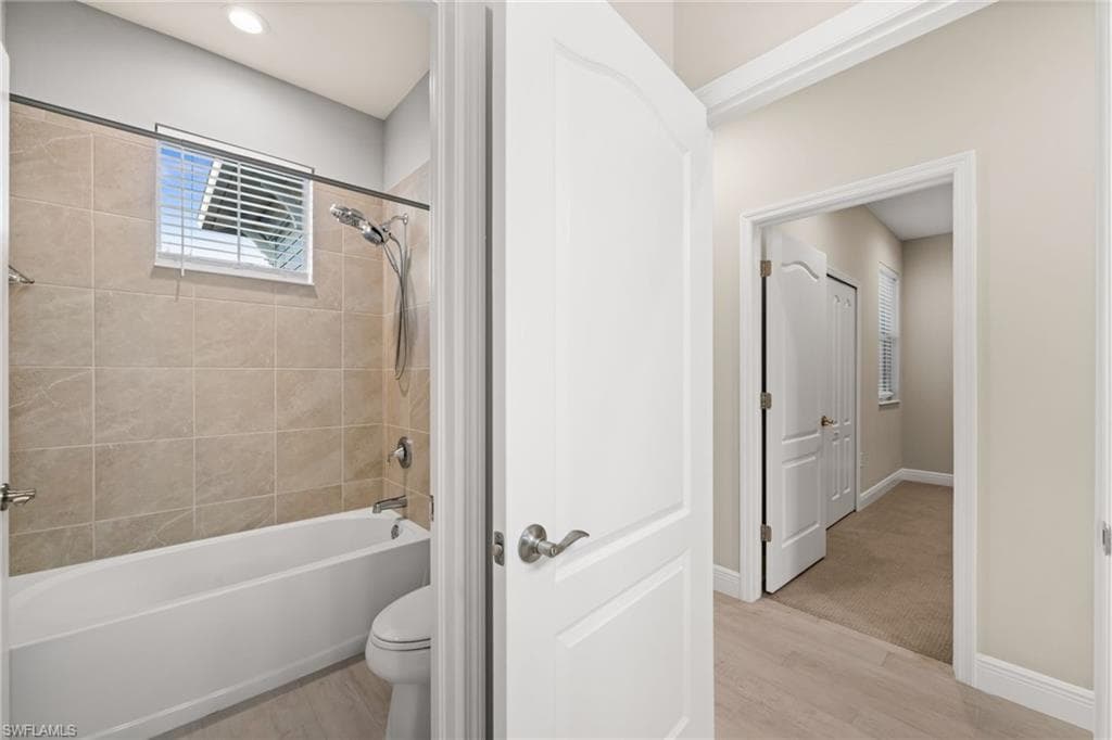 2318 Sawyers Hill RD # 107, NAPLES FL 34120-28