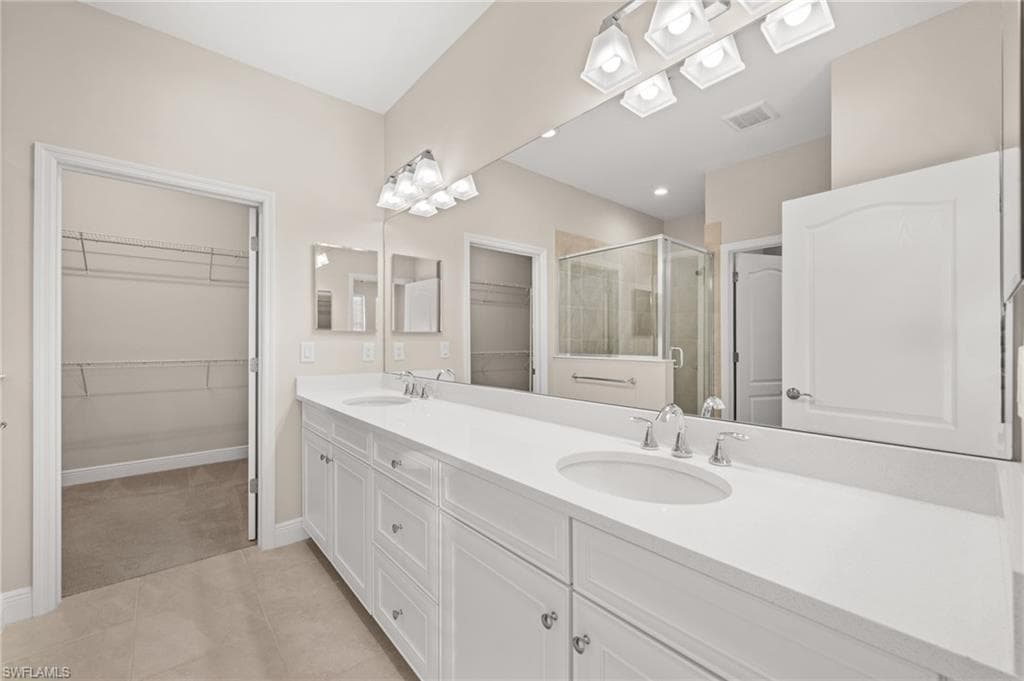 2318 Sawyers Hill RD # 107, NAPLES FL 34120-20