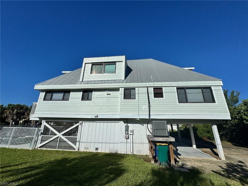 251 Southwinds DR, SANIBEL FL 33957-6
