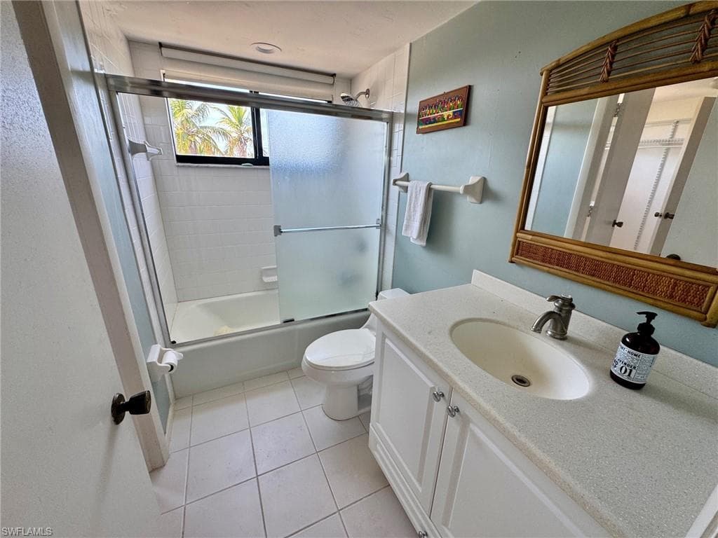 251 Southwinds DR, SANIBEL FL 33957-37