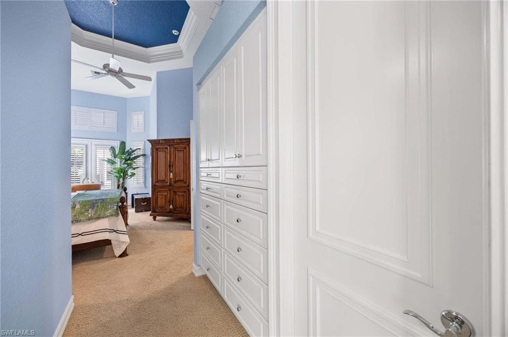 1268 Grand Isle CT, NAPLES FL 34108-20