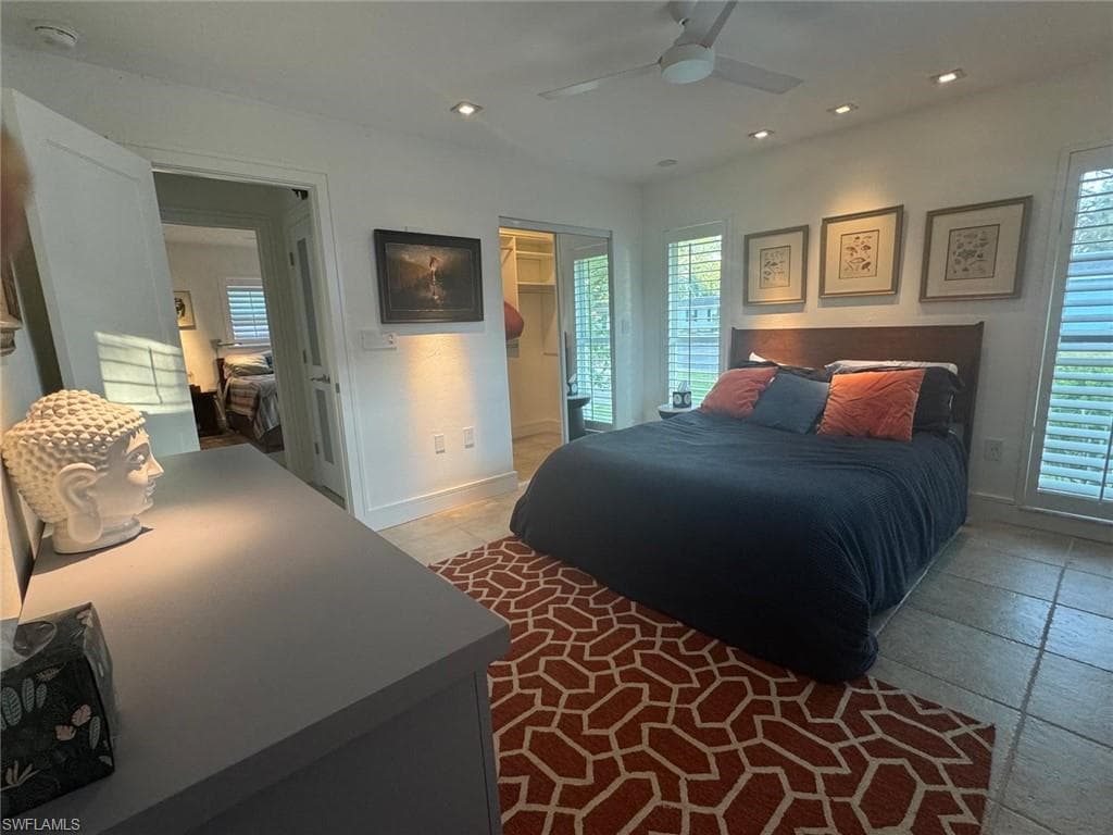 215 Lanchester CT # 44, NAPLES FL 34112-15