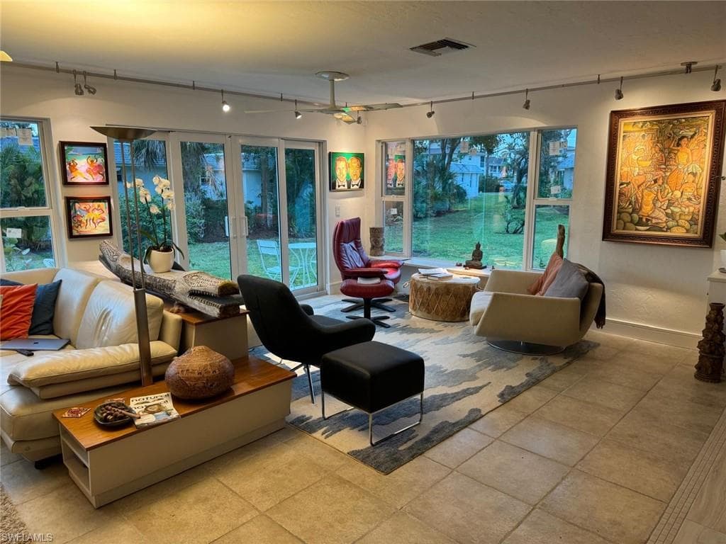 215 Lanchester CT # 44, NAPLES FL 34112-6