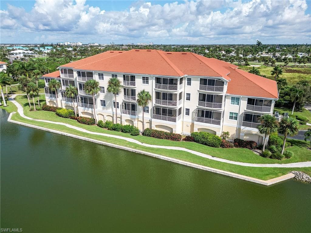 20011 Sanibel View CIR # 302, FORT MYERS FL 33908-23
