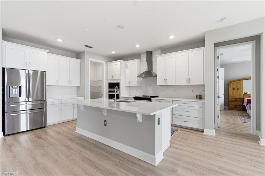 2055 Grove DR, NAPLES FL 34120-6