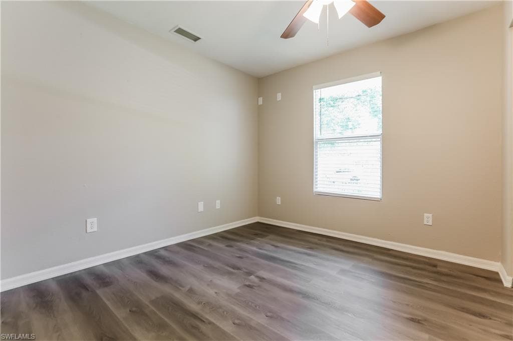 284 Grove RD, VENICE FL 34293-11