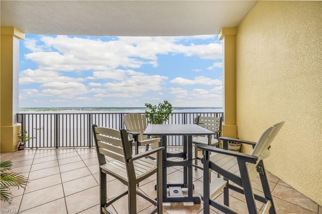 2797 1st ST # 2003, FORT MYERS FL 33916-22